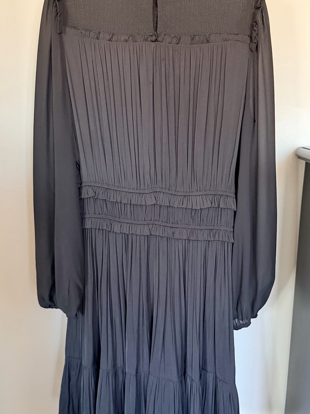 Current Air Women's Long Sleeve Pleated Midi Dress - Charcoal Gray